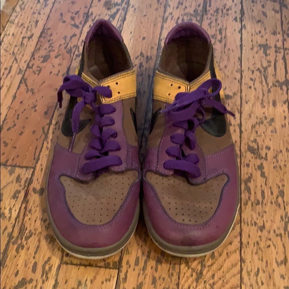 Nike Sneaks